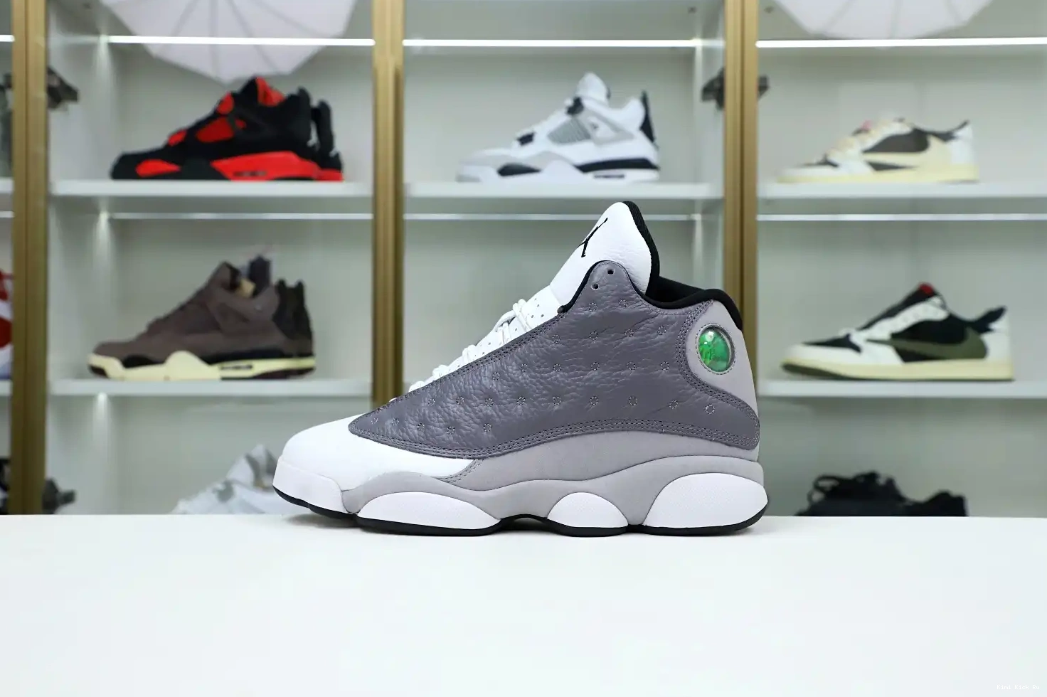 AIR Kimikick 13 'ATMOSPHERE GREY' JORDAN RETRO -414571-016 0802